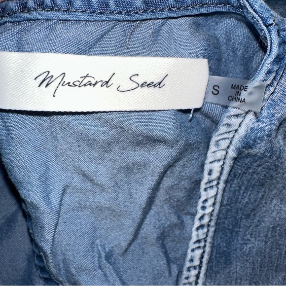 Mustard Seed Womens Sz Small Sun-washed Light Blue Chambray Romper - Picture 3 of 4